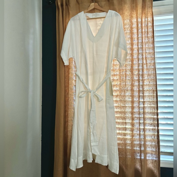 Birds of Paradis Beachy Coastal Style Ivory Linen V-Neck Belted Split Midi Dress - Picture 7 of 12